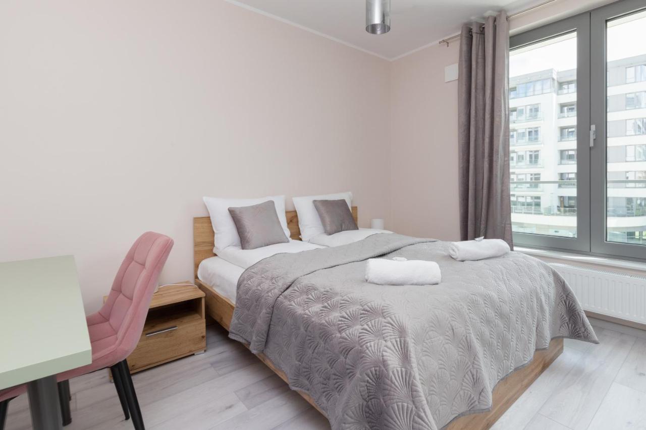 Plac Unii Apartment Gdynia By Noclegi Renters Exterior foto