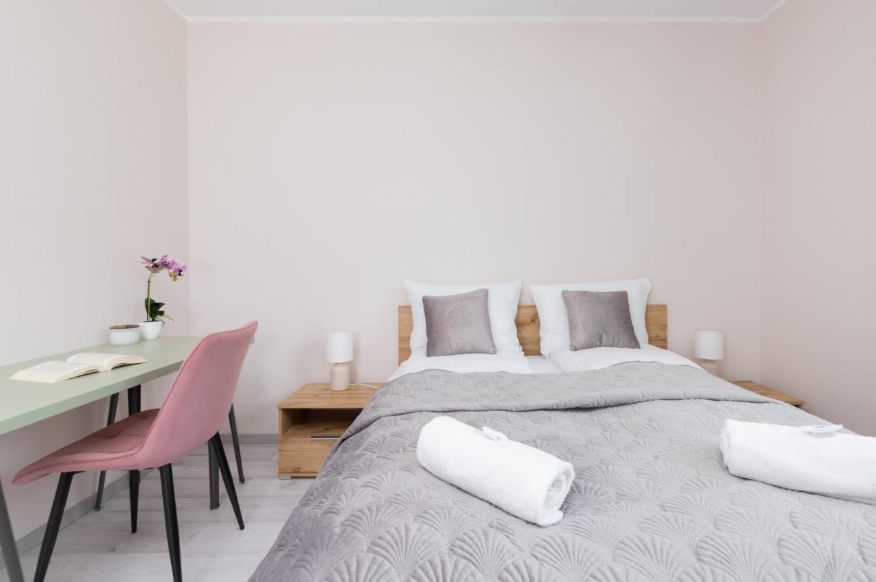 Plac Unii Apartment Gdynia By Noclegi Renters Exterior foto