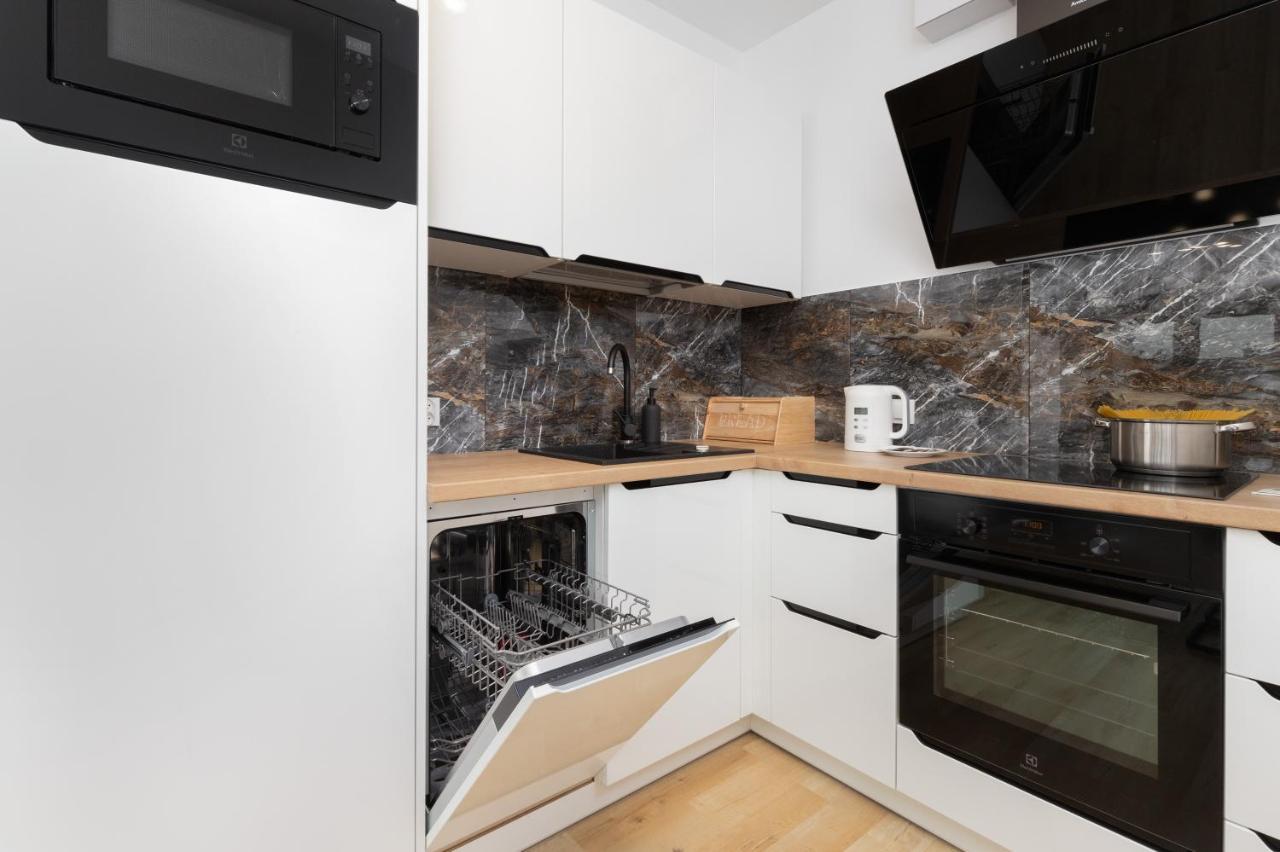 Plac Unii Apartment Gdynia By Noclegi Renters Exterior foto